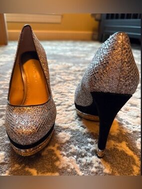 Gianni Bini pumps size 6.5 NWOT